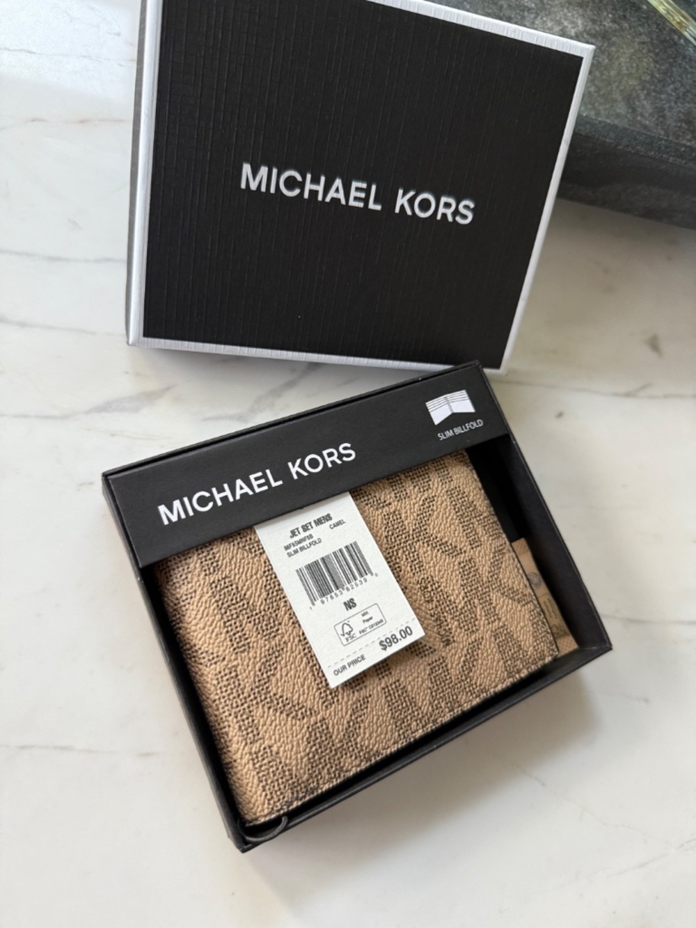 New Michael Kors Logo Slim Billfold Wallet - Picture 6 of 14